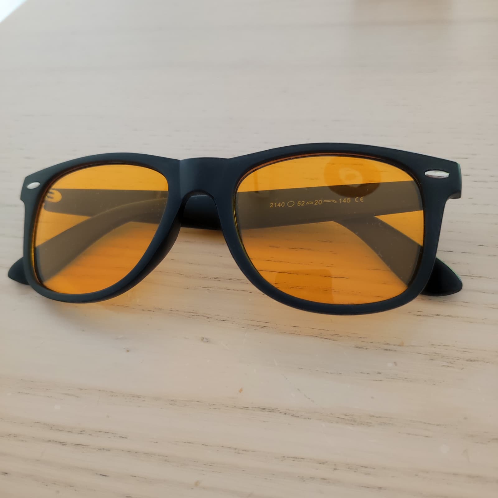 Estoy usando gafas con filtro de luz azul y me van bien